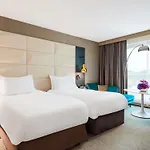 Sofitel Victoria מלון 5*