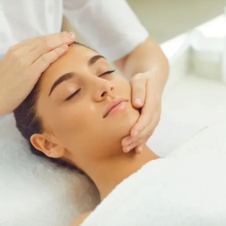 Sofitel Victoria Отель