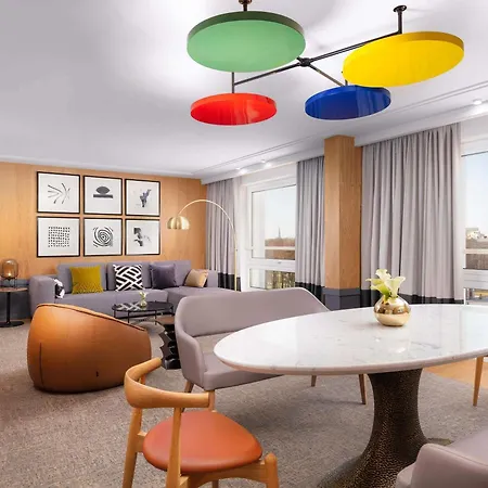 Отель Sofitel Victoria