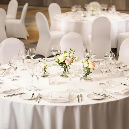 Отель Sofitel Victoria Варшава