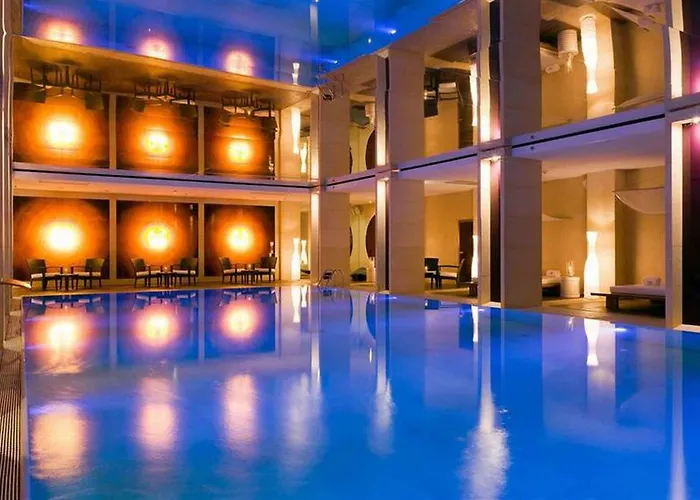 Sofitel Victoria Otel