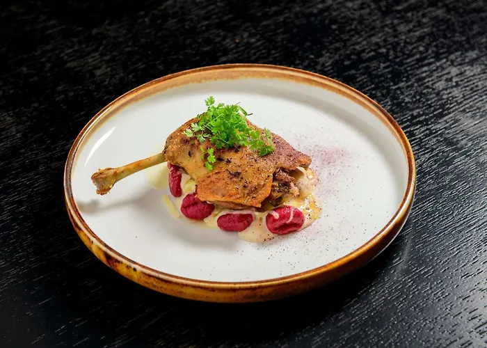 Sofitel Victoria Otel