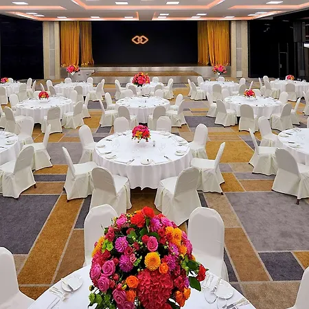 Hotel Sofitel Victoria 5*
