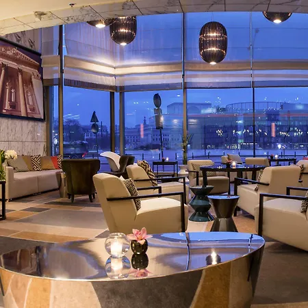 Sofitel Victoria Hotel 5*