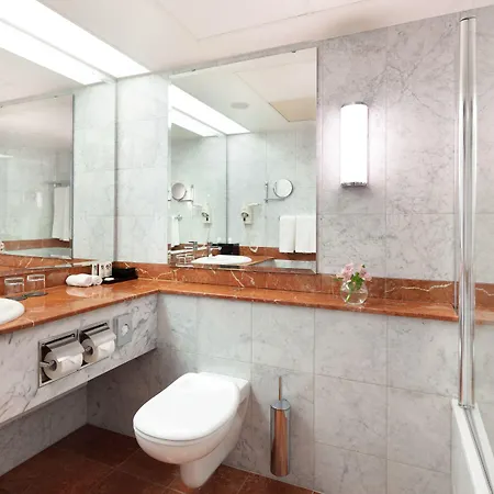 Hotel Sofitel Victoria 5*