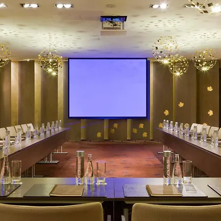 Szálloda Sofitel Victoria