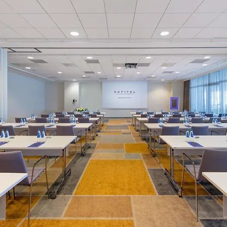 Sofitel Victoria 5*