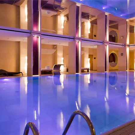 Hotel Sofitel Victoria