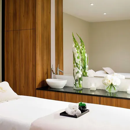 Hotel Sofitel Victoria