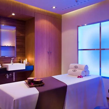 Sofitel Victoria 5*