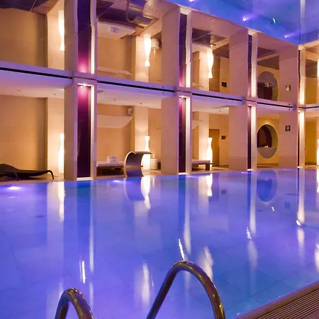 ソフィテル ビクトリア ホテル 5*